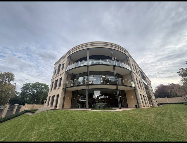 285M² OFFICE TO LET IN MELROSE ESTATE